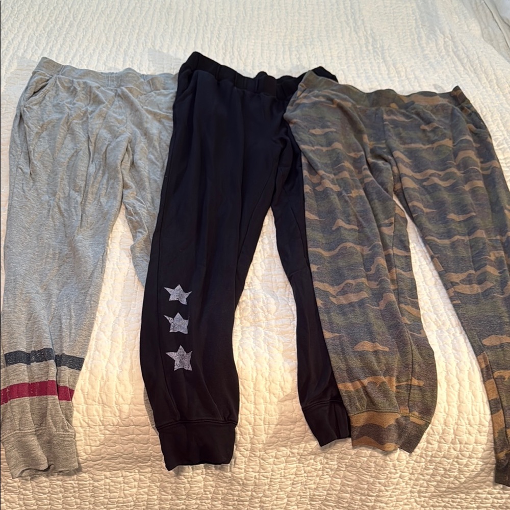 PixieLane Women’s Jogger Pants Set